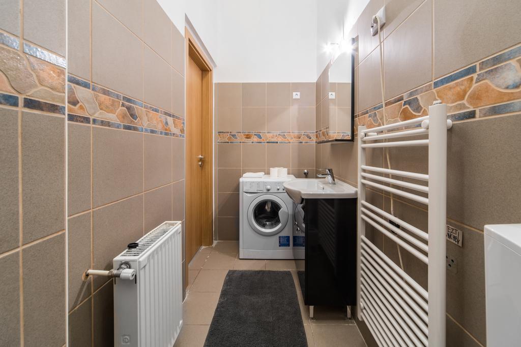 Anker Palace Apartment Budapest Extérieur photo